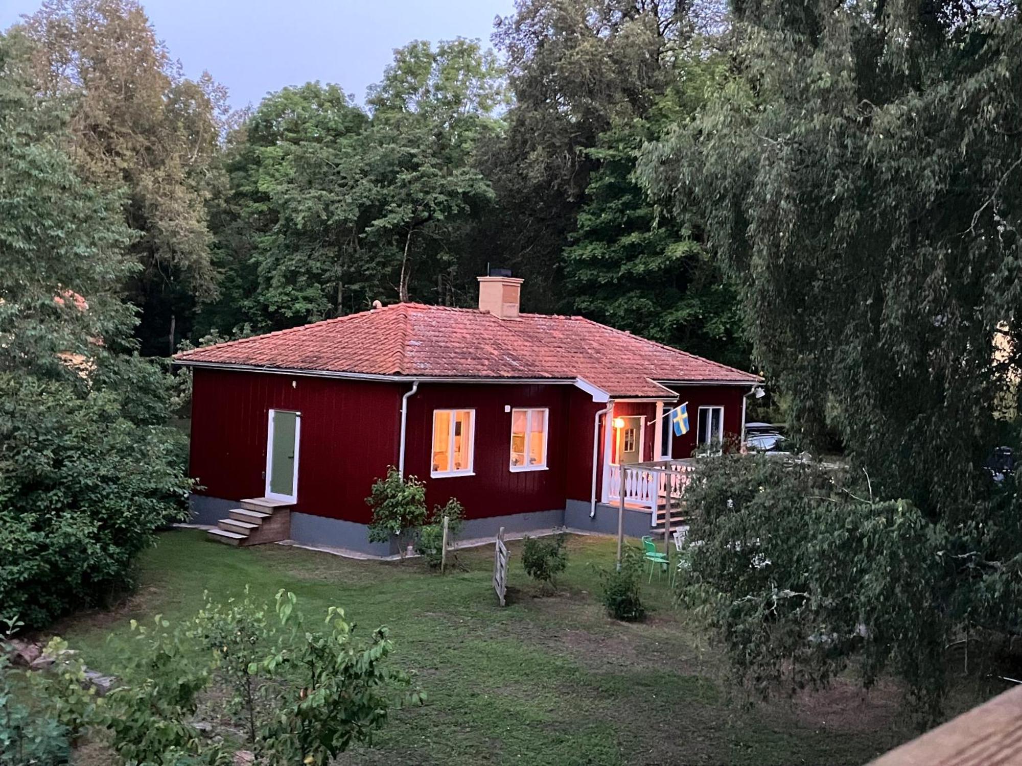 Lidhem Herrgard. Bed & Breakfast Och Mindre Laegenheter Вимерби Екстериор снимка