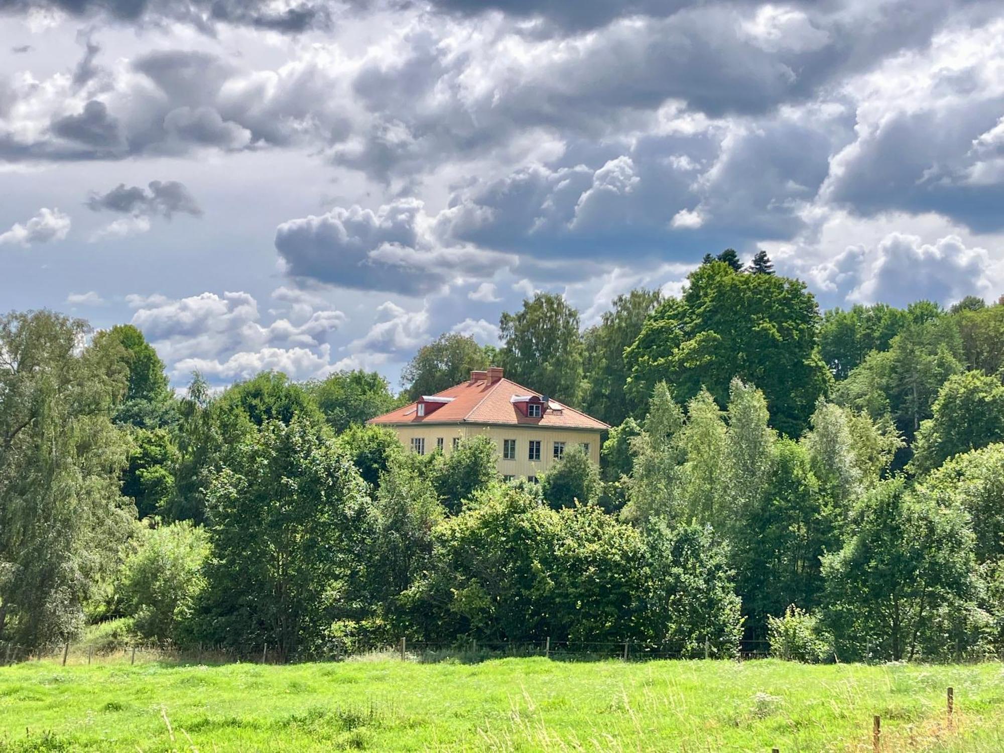 Lidhem Herrgard. Bed & Breakfast Och Mindre Laegenheter Вимерби Екстериор снимка