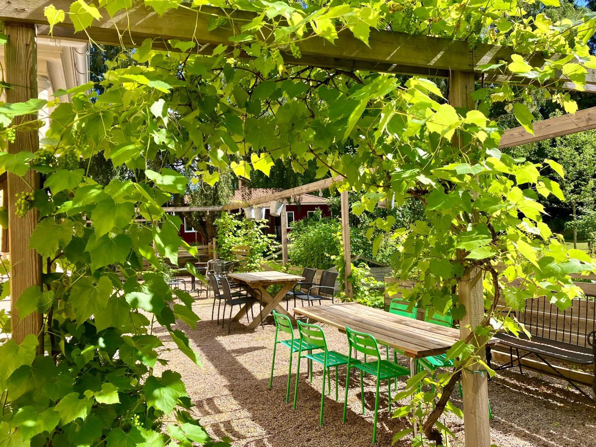Lidhem Herrgard. Bed & Breakfast Och Mindre Laegenheter Вимерби Екстериор снимка