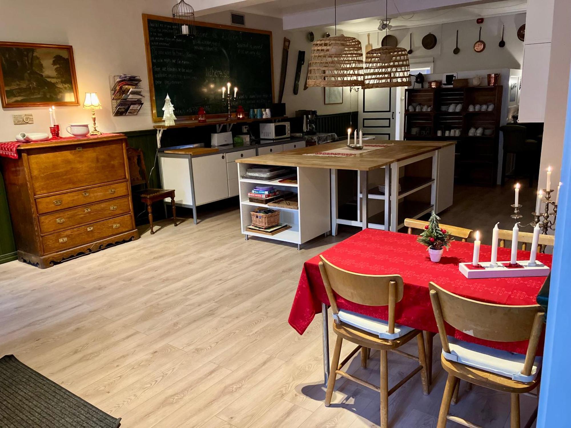 Lidhem Herrgard. Bed & Breakfast Och Mindre Laegenheter Вимерби Екстериор снимка